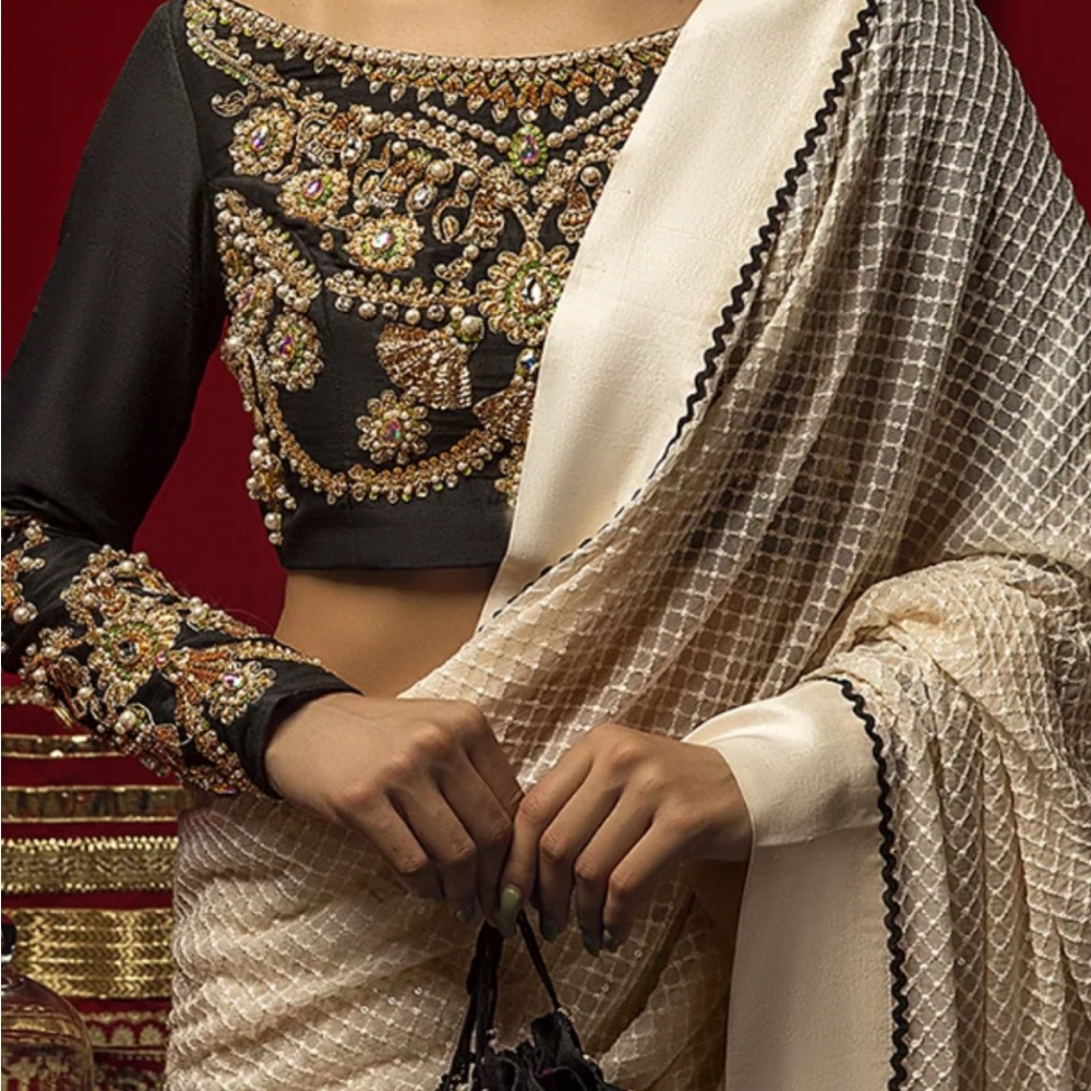 Elegant Black and Cream Embroidered Wedding Dress